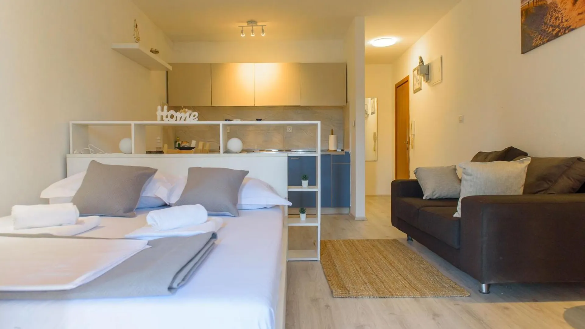 Floramye Apartments Zadar